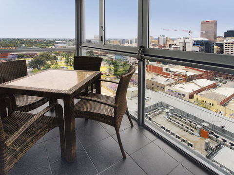 IStay Precinct Adelaide - Accommodation Main Beach 22