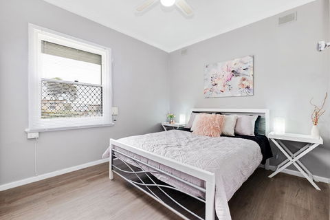 Cute And Cosy - Events, Workers, Getaways - Accommodation Main Beach 3