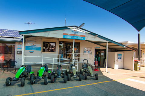 Discovery Parks - Adelaide Beachfront - Accommodation Main Beach 1