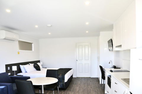 Discovery Parks - Adelaide Beachfront - Accommodation Main Beach 10