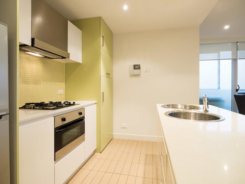 Oaks Glenelg Liberty Suites - Accommodation Main Beach 19