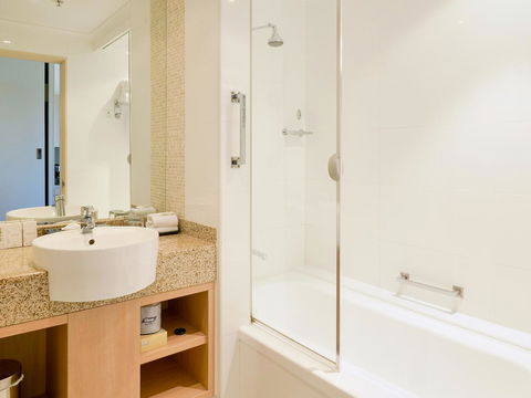 The Terrace Hotel Adelaide - Accommodation Main Beach 13