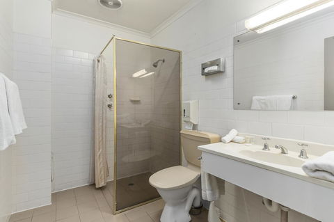 Adelaide Paringa - Accommodation Main Beach 16