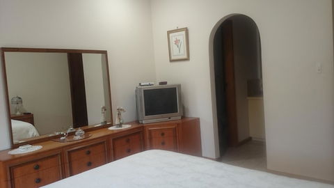 Gaerwood B&B - Accommodation Main Beach 6