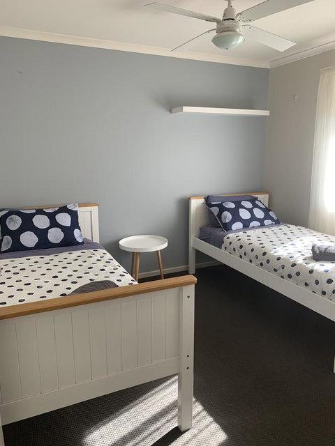 Little On Ash - Accommodation Main Beach 3