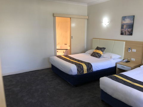 Jacksons Motor Inn - Accommodation Main Beach 42