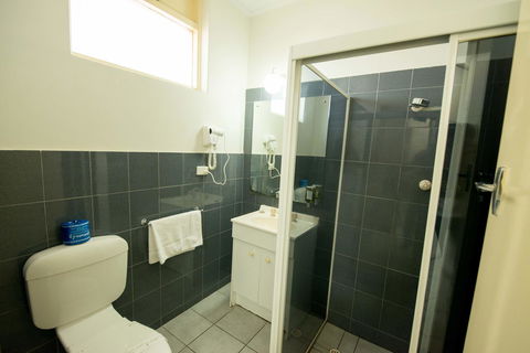 Jacksons Motor Inn - Accommodation Main Beach 27
