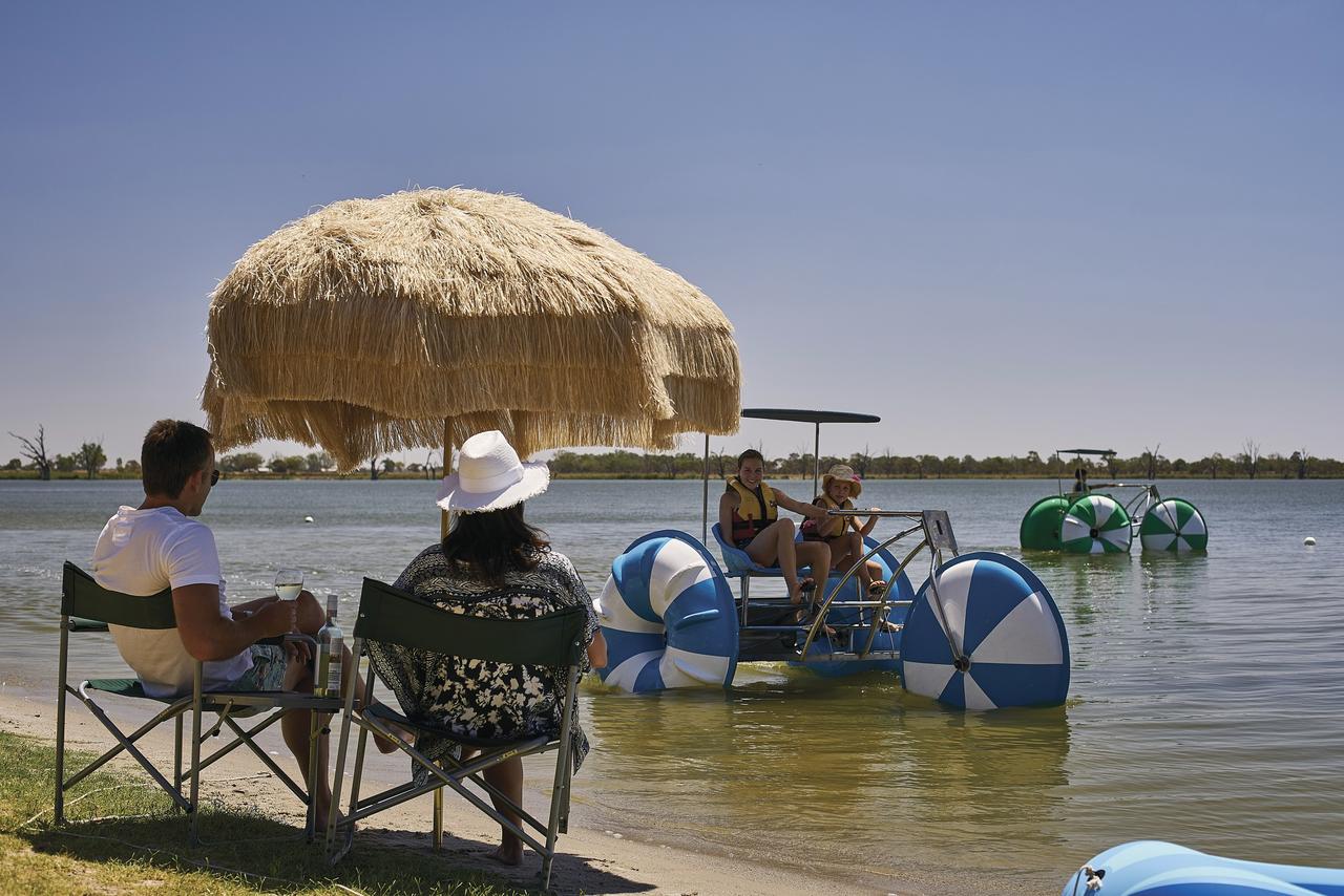  Accommodation Main Beach
