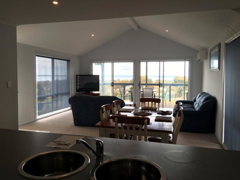 Kangaroo Island Bayview Villas - Accommodation Main Beach 16