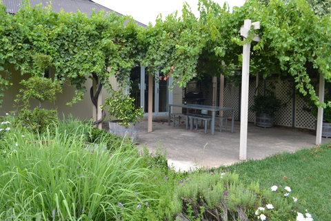 Tin House In Tanunda - Accommodation Main Beach 9