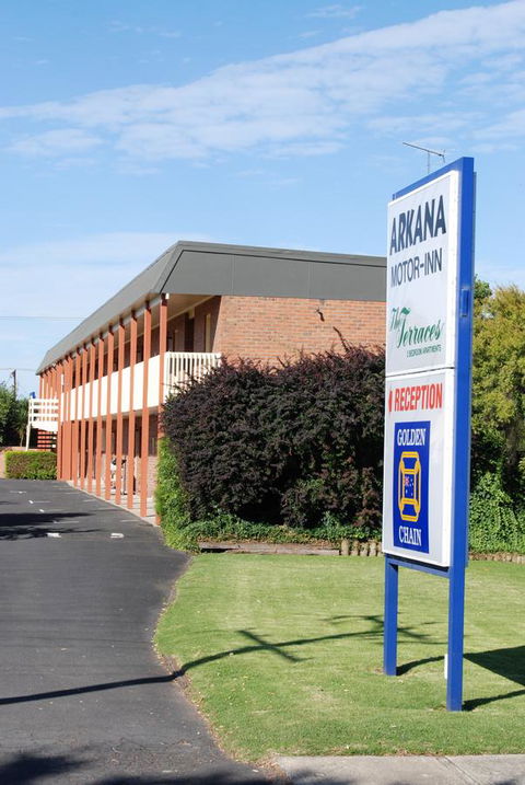 Arkana Motor Inn & Terrace Apartments - Accommodation Main Beach 41