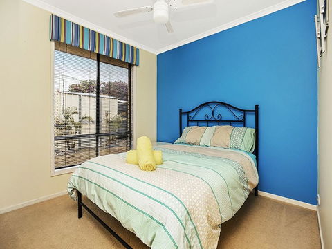 Lakeside - Encounter Bay - Accommodation Main Beach 10