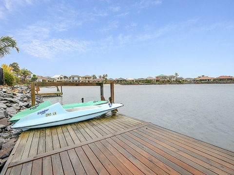 Lakeside - Encounter Bay - Accommodation Main Beach 0