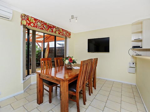 Lakeside - Encounter Bay - Accommodation Main Beach 6