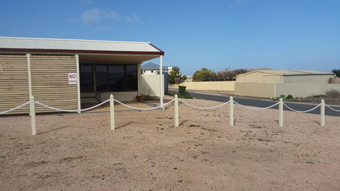 Wallaroo Sunset Home - Accommodation Main Beach 13