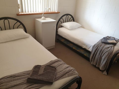 Wallaroo Sunset Home - Accommodation Main Beach 10