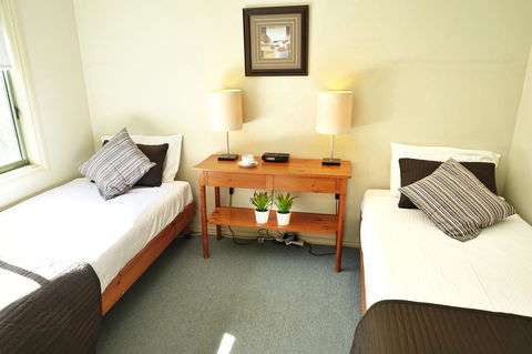 SkyView Villa - Accommodation Main Beach 20