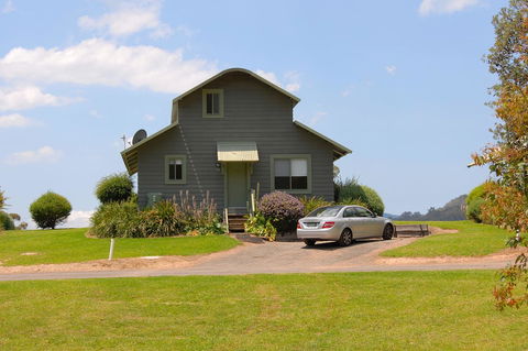 SkyView Villa - Accommodation Main Beach 32