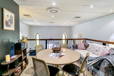 \'THE CHURCH\' Guest Home, Gawler Barossa Region - Accommodation Main Beach 8