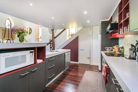 \'THE CHURCH\' Guest Home, Gawler Barossa Region - Accommodation Main Beach 3