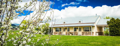 Barossa Vineyard Cottages - Accommodation Main Beach 41