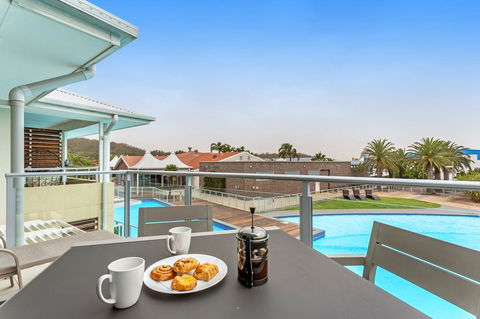 Pacific Blue 278-265 Sandy Pt Rd- Dual Key Access, Wifi, Linen And Air Conditioning - Accommodation Main Beach 1
