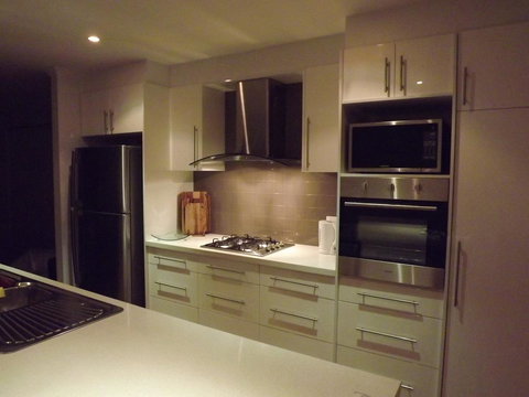 Home On Torrens - Accommodation Main Beach 9