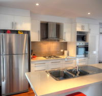 Home On Torrens - Accommodation Main Beach