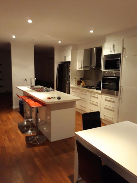 Home On Torrens - Accommodation Main Beach 2