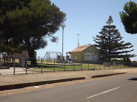 Home On Torrens - Accommodation Main Beach 17