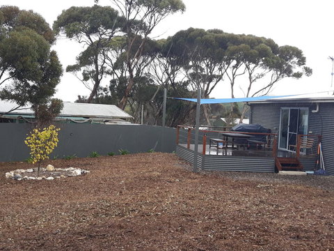 Home On Torrens - Accommodation Main Beach 3