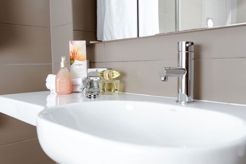 The Studios By Manna, Ascend Hotel Collection - Accommodation Main Beach 6