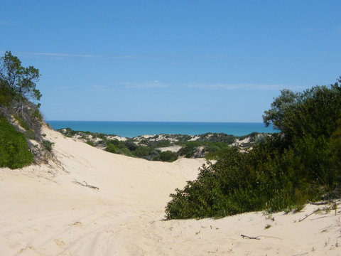 Coorong Waterfront Retreat - Accommodation Main Beach 23