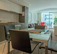 Adelaide DressCircle Apartments - North Terrace - Accommodation Main Beach