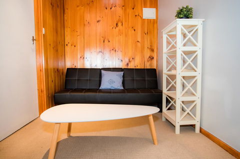Seppelts View Cabins - Accommodation Main Beach 4