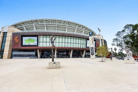 Adelaide Style Accommodation-Close To City-North Adelaide-3 Bdrm- FREE Parking - Accommodation Main Beach 29