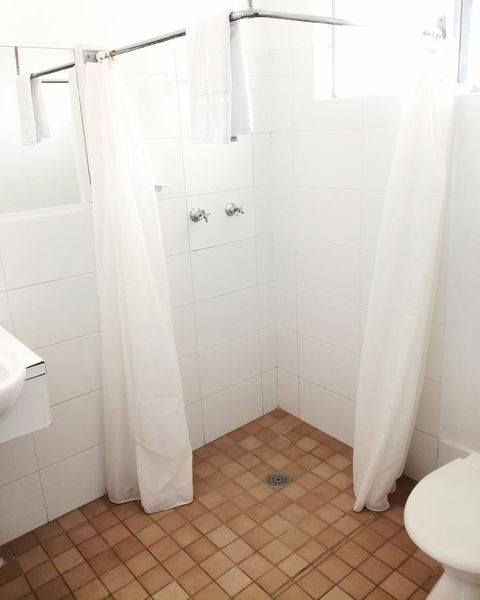 Arcadia Motel - Accommodation Main Beach 14