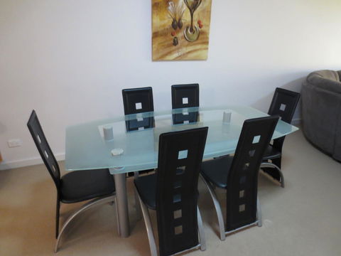 Lights Landing Apartments - Accommodation Main Beach 22