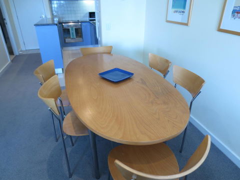 Lights Landing Apartments - Accommodation Main Beach 30
