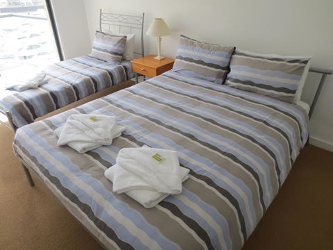 Lights Landing Apartments - Accommodation Main Beach 38