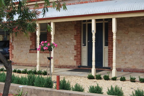 Jacaranda Cottage - Accommodation Main Beach 13