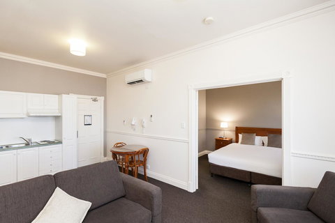 Majestic Tynte Street Apartments - Accommodation Main Beach 18