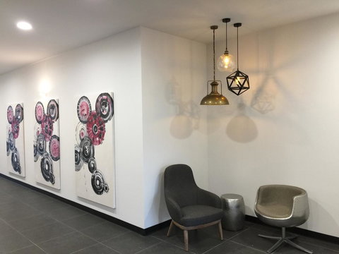 Semaphore Splash Apartments - Accommodation Main Beach 11