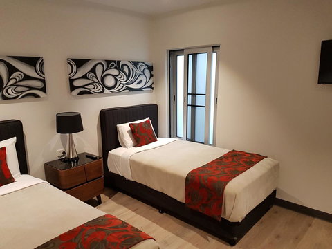 Semaphore Splash Apartments - Accommodation Main Beach 7