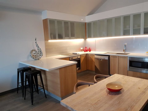 Semaphore Splash Apartments - Accommodation Main Beach 10