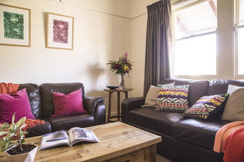 Mataro Cottage - Accommodation Main Beach 19