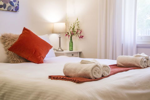 Mataro Cottage - Accommodation Main Beach 13