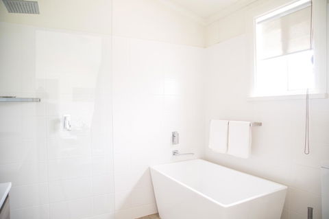 Mataro Cottage - Accommodation Main Beach 17