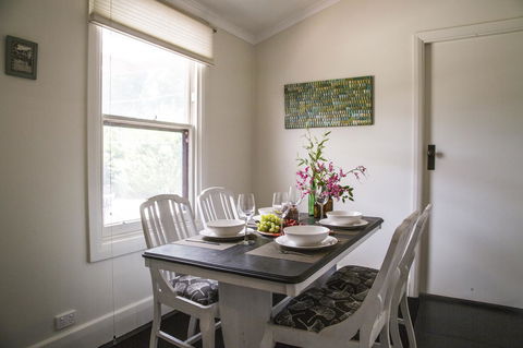 Mataro Cottage - Accommodation Main Beach 21
