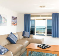 Seaview Sunset Holiday Apartments - Accommodation Main Beach